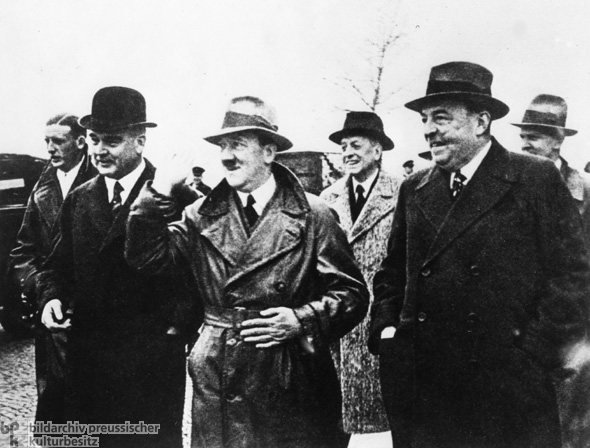 Hitler Visits a Thyssen Factory in the Ruhr Region (1935)
